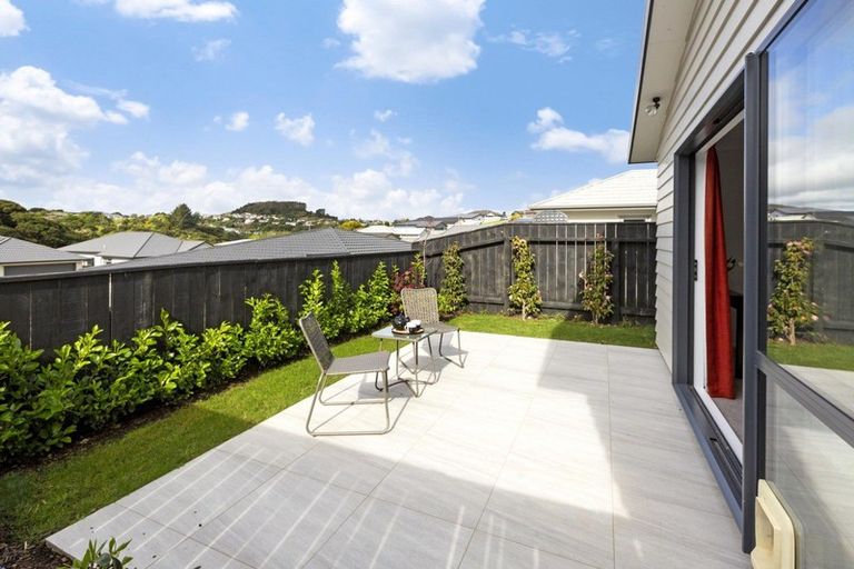 Photo of property in 27a Moonsail Drive, Whitby, Porirua, 5024