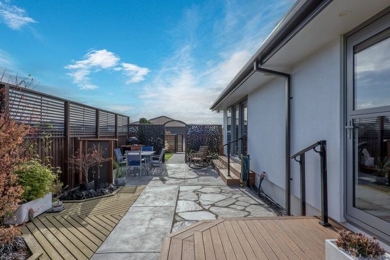 Photo of property in 3 Kingsbridge West, Burwood, Christchurch, 8083