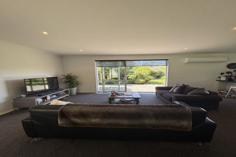 Photo of property in 13 Kawatiri Place, Westport, 7825