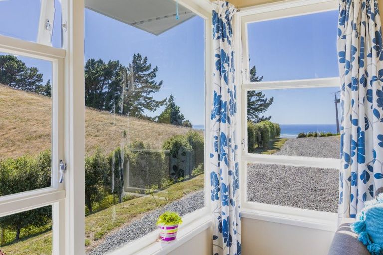 Photo of property in 640 Old Hill Road, Porangahau, 4291