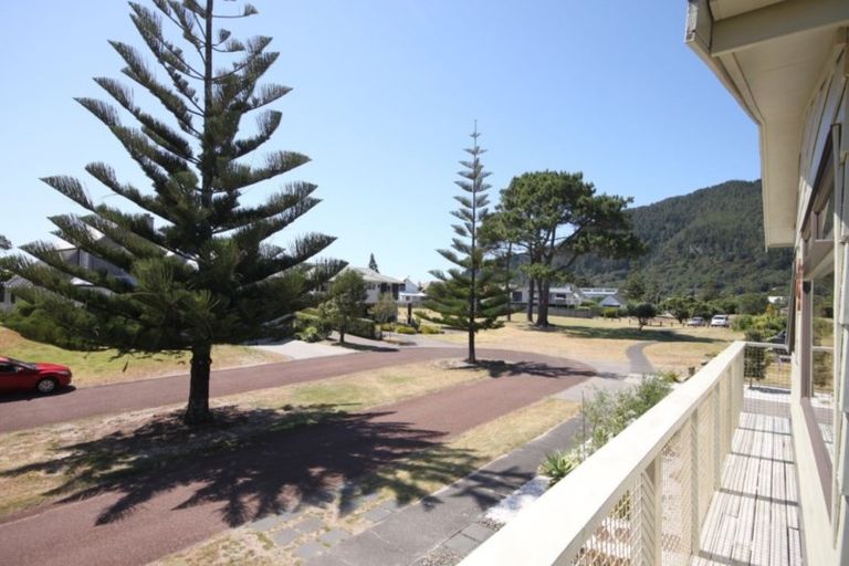 Photo of property in 8b Jacksons Claim, Pauanui, Hikuai, 3579