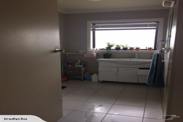 Photo of property in 28 Wayside Avenue, Burnside, Christchurch, 8053