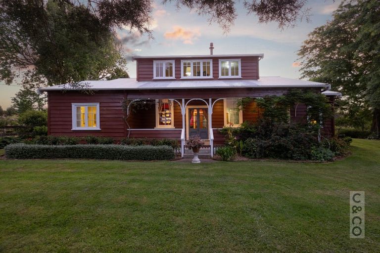 Photo of property in 218 Pomona Road, Kumeu, 0891