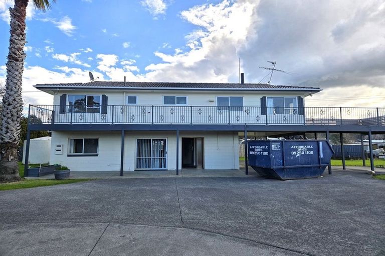 Photo of property in 6 Deacon Road, Riverhead, Kumeu, 0892