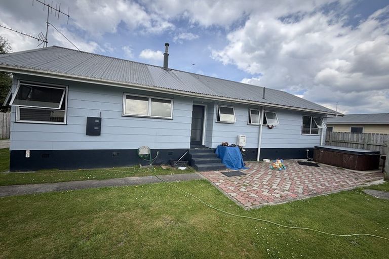 Photo of property in 5 Wairoa Place, Tokoroa, 3420