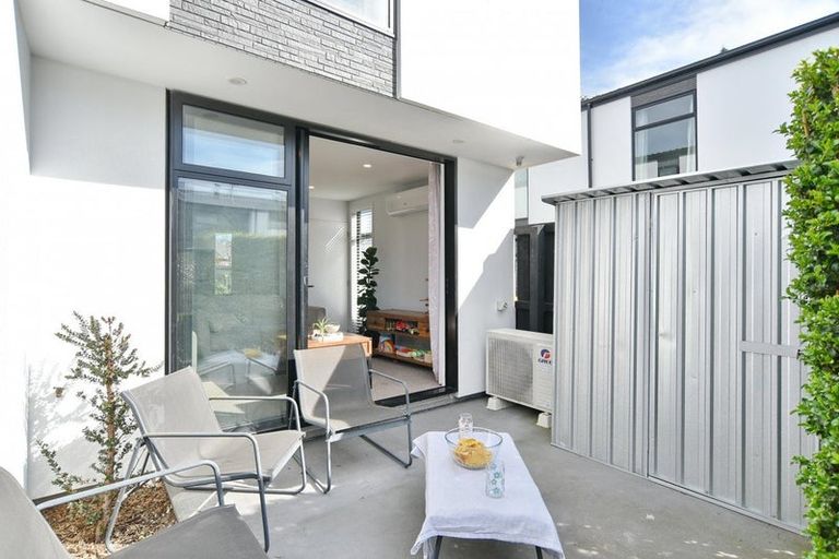 Photo of property in 3/8 New Brighton Road, Shirley, Christchurch, 8061