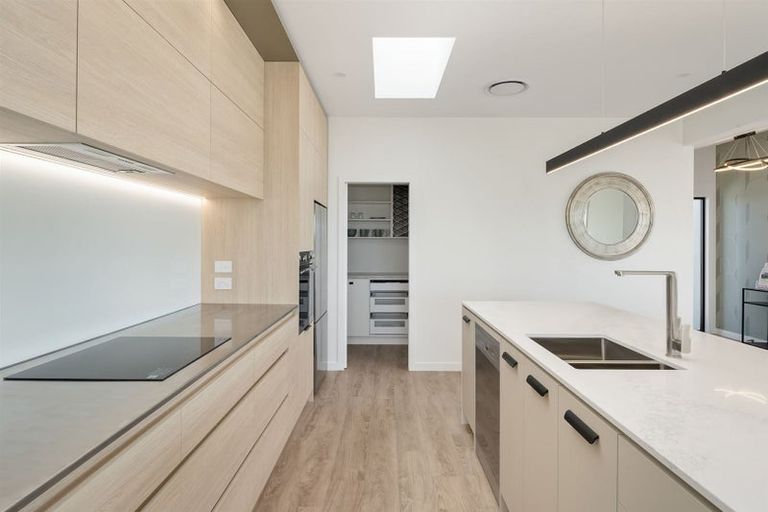 Photo of property in 111 Oakley Avenue, Springlands, 7201