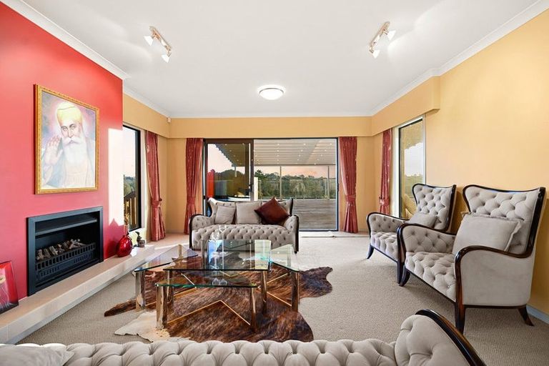 Photo of property in 21 Stonebridge Road, Temple View, Hamilton, 3289