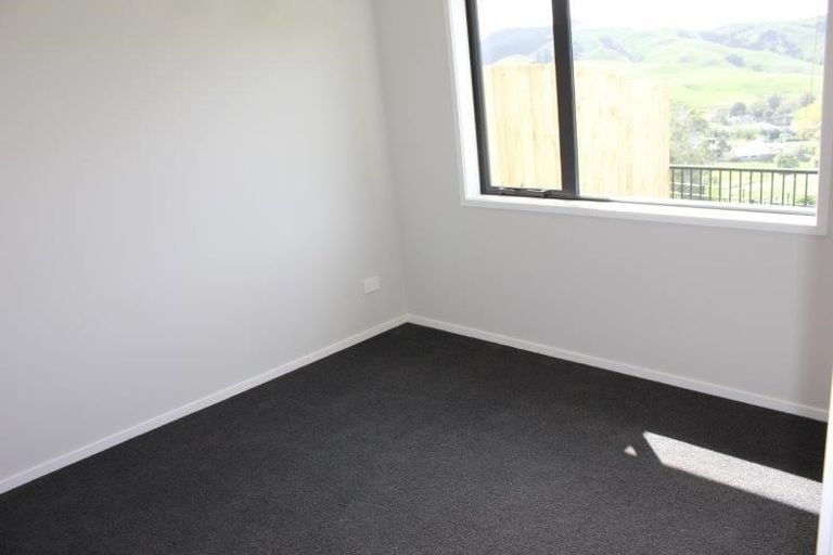 Photo of property in 11 Lewann Lane, Helensville, 0800