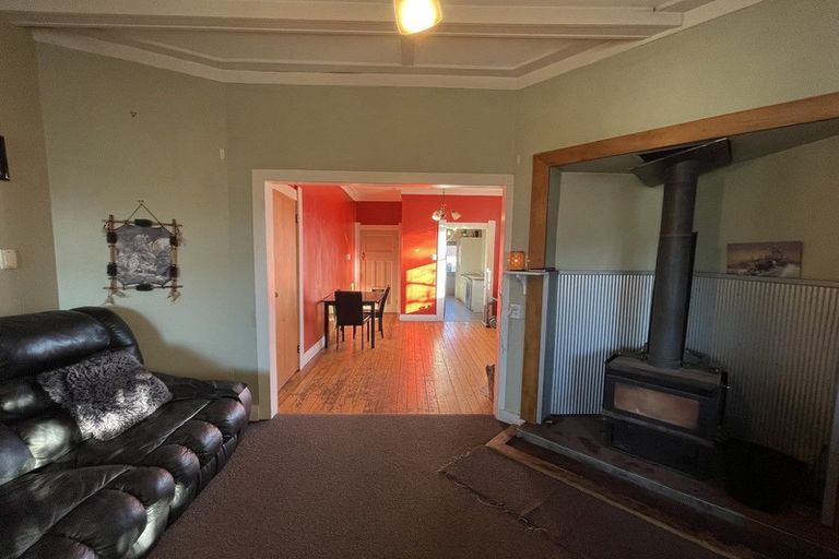 Photo of property in 62 Cobden Street, Westport, 7825