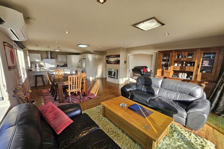 Photo of property in 21 Karoro Place, Karoro, Greymouth, 7805