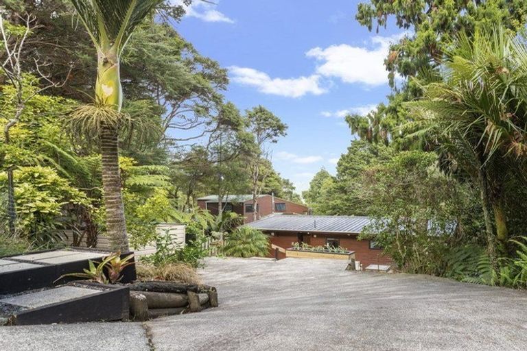 Photo of property in 23 Victory Road, Laingholm, Auckland, 0604