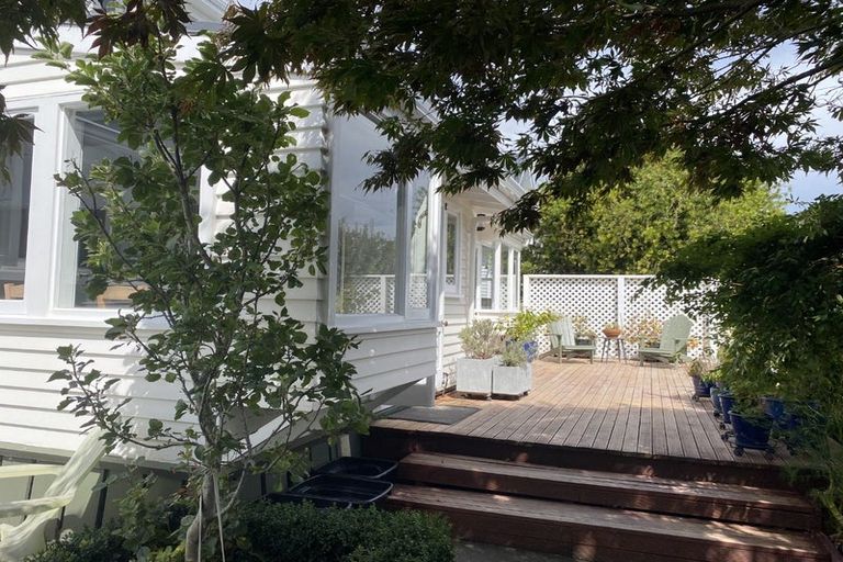 Photo of property in 2 Balquhidder Road, Hospital Hill, Napier, 4110