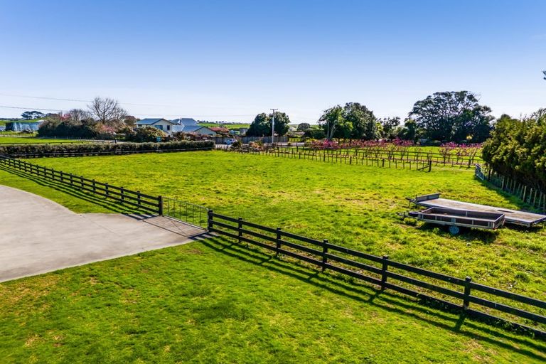 Photo of property in 24 Mahoetahi Road, Sentry Hill, Waitara, 4382
