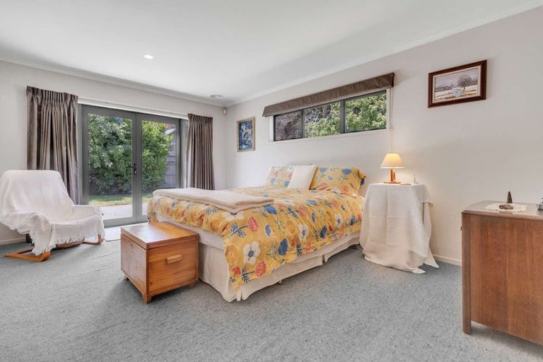 Photo of property in 8a Norfolk Drive, Cambridge, 3434