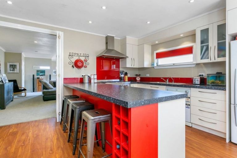 Photo of property in 6 Queen Street, Cambridge, 3434