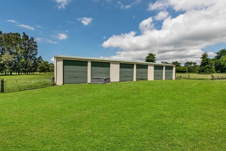 Photo of property in 1 Waterford Road, Katikati, 3129
