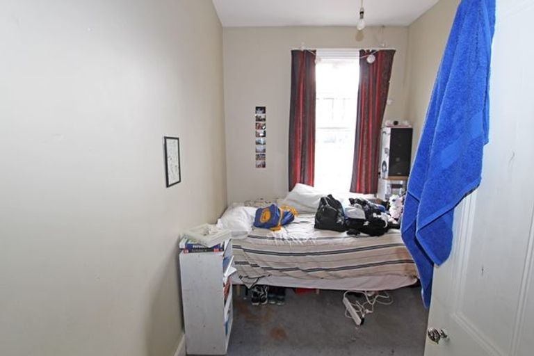 Photo of property in 693 Castle Street, North Dunedin, Dunedin, 9016