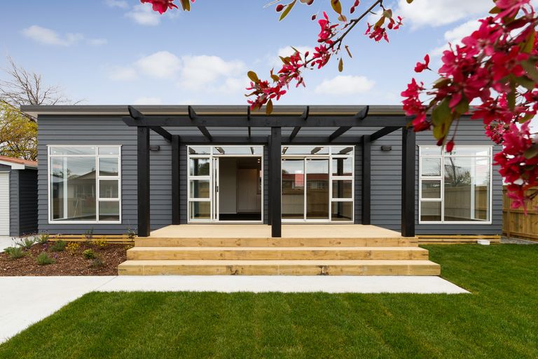 Photo of property in 4 Flint Street, Milson, Palmerston North, 4414