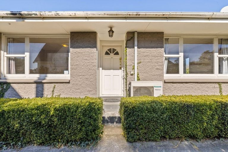 Photo of property in 49 Bretts Road, St Albans, Christchurch, 8052