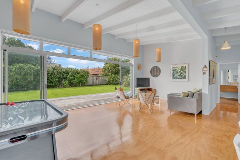 Photo of property in 15 Waterman Drive, Langs Beach, Waipu, 0582