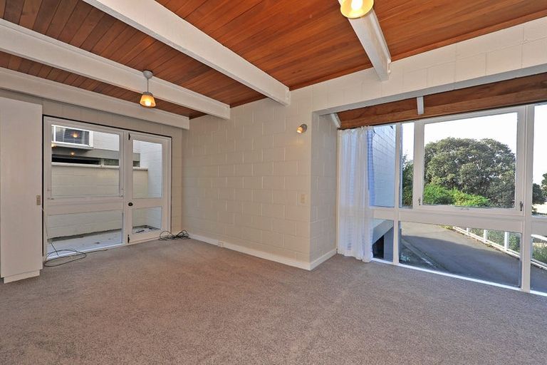 Photo of property in 3 Stowe Hill, Thorndon, Wellington, 6011