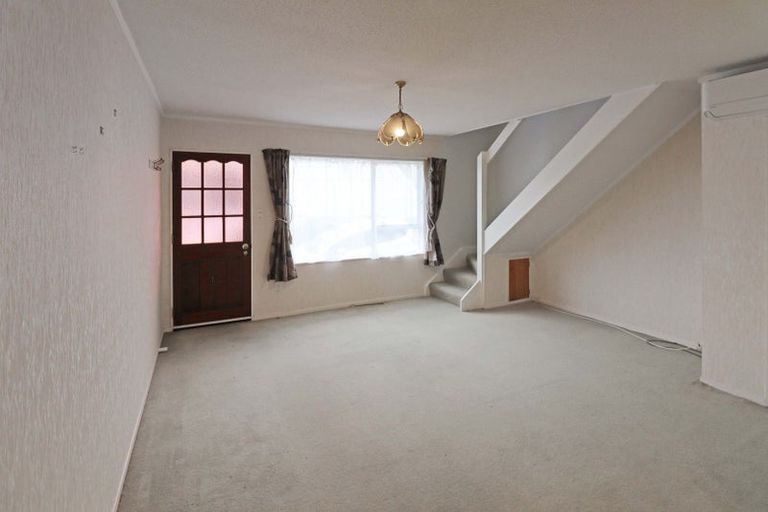 Photo of property in 52 Roxburgh Street, Mount Victoria, Wellington, 6011