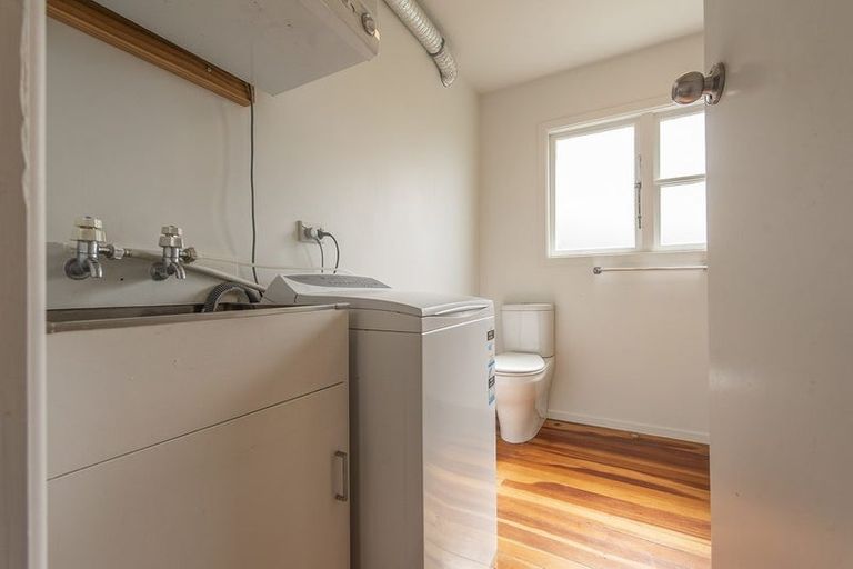 Photo of property in 3/16 Farnham Street, Mornington, Wellington, 6021