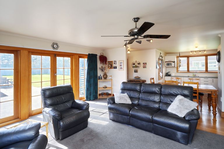 Photo of property in 752 Main Road South, Templeton, Christchurch, 8042