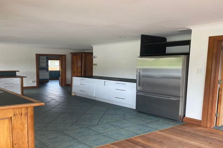 Photo of property in 35 Beckford Road, Saint Martins, Christchurch, 8022