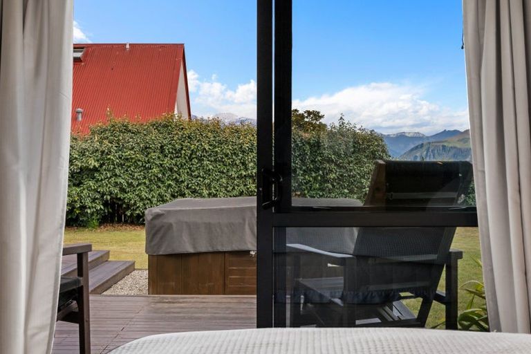 Photo of property in 12 Willowridge, Wanaka, 9305