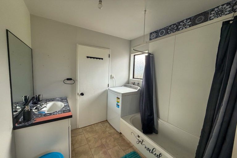 Photo of property in 20 Wanganui Flat Road, Harihari, 7884