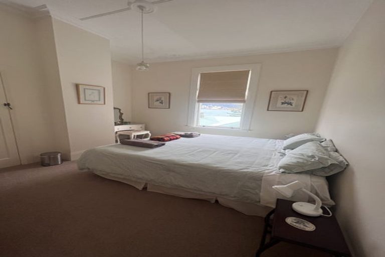 Photo of property in 2/1 Hay Street, Oriental Bay, Wellington, 6011