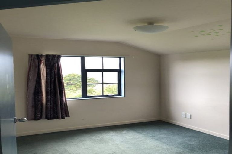 Photo of property in 9c Hindmarsh Street, Johnsonville, Wellington, 6037