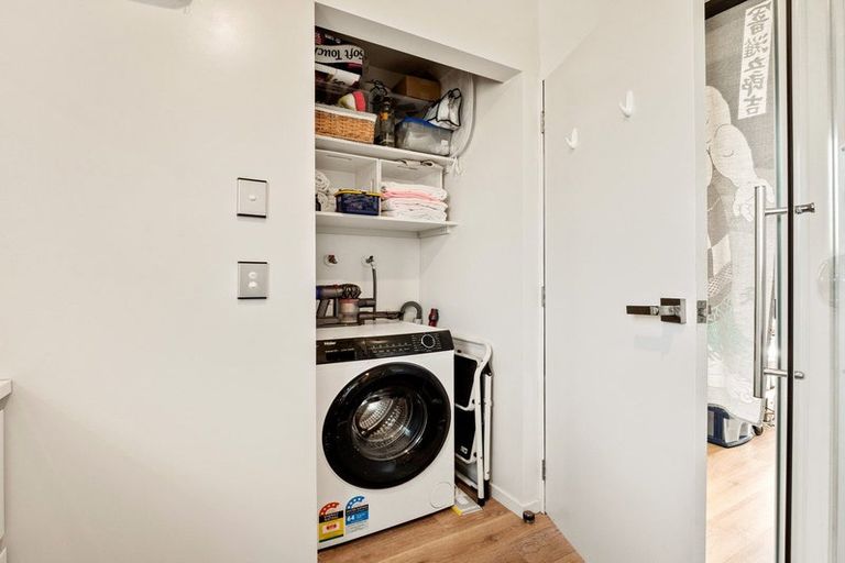 Photo of property in 19 Maize Street, Jacks Point, Queenstown, 9371