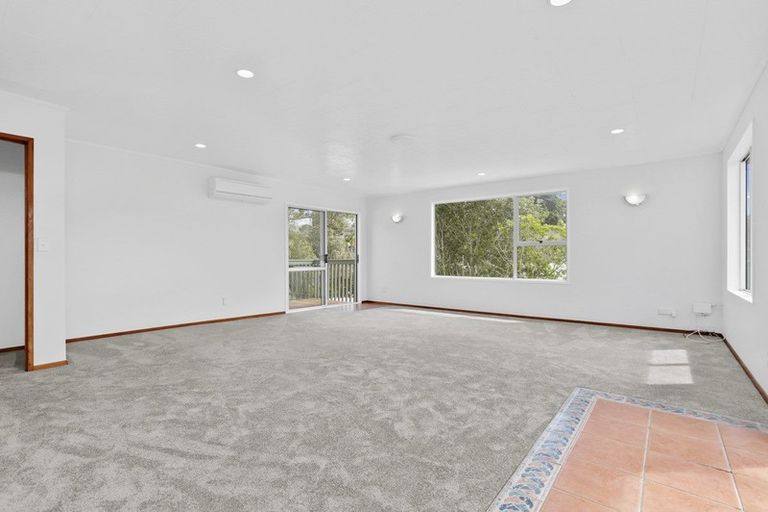 Photo of property in 43 Gallony Avenue, Massey, Auckland, 0614