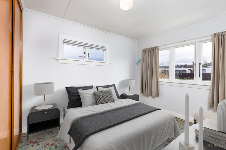 Photo of property in 39 Wilkin Street, Waimate, 7924