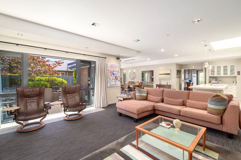 Photo of property in 30 Glen Oaks Drive, Northwood, Christchurch, 8051