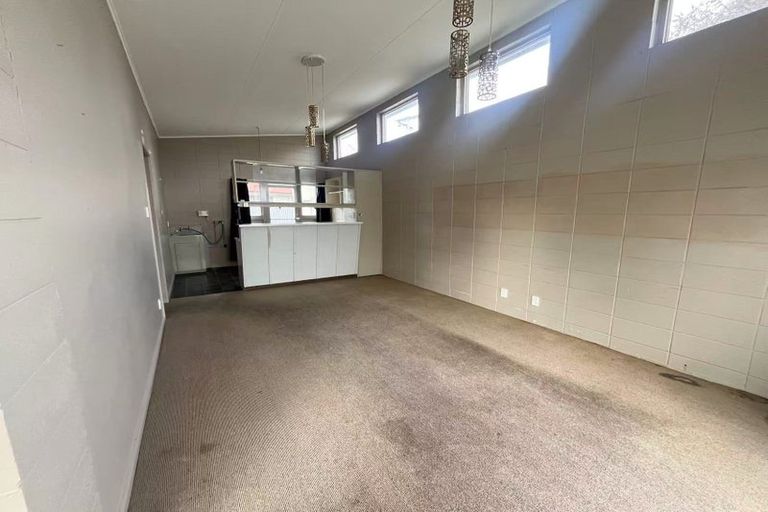 Photo of property in 2/571 Fergusson Drive, Trentham, Upper Hutt, 5018