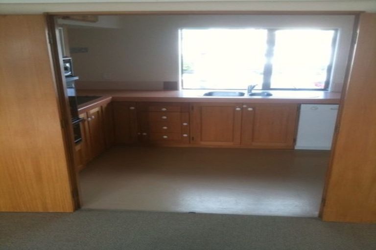 Photo of property in 2u9 Hood Street, Mount Victoria, Wellington, 6011