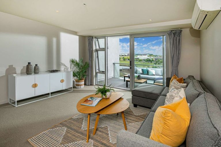 Photo of property in 604/27 Don Mckinnon Drive, Albany, Auckland, 0632