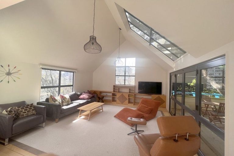 Photo of property in 19 Everton Terrace, Kelburn, Wellington, 6012