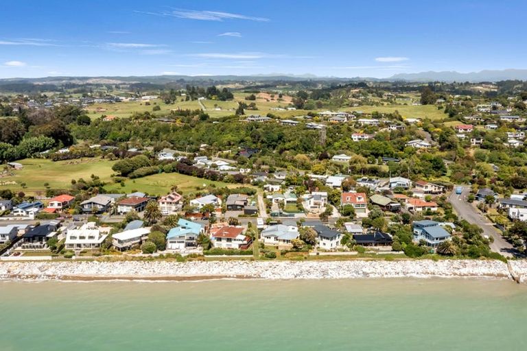 Photo of property in 10 Broadsea Avenue, Ruby Bay, Mapua, 7005