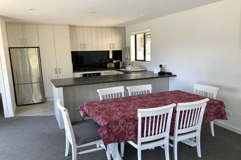 Photo of property in 202 Centaurus Road, Saint Martins, Christchurch, 8022
