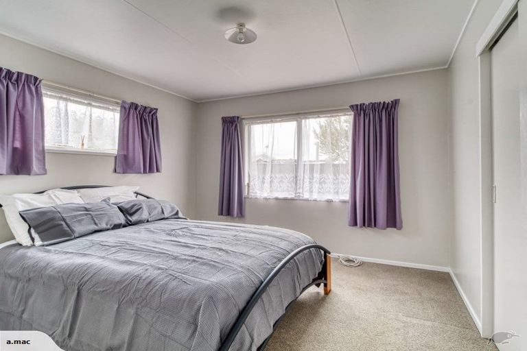 Photo of property in 16b Kilkee Terrace, Flaxmere, Hastings, 4120