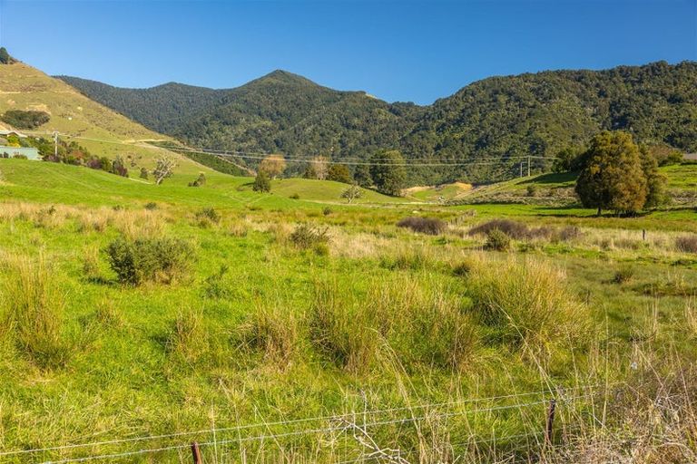 Photo of property in 888 Queen Charlotte Drive, Linkwater, 7281