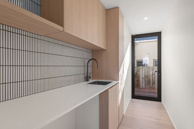 Photo of property in 57 Wiggins Street, Sumner, Christchurch, 8081