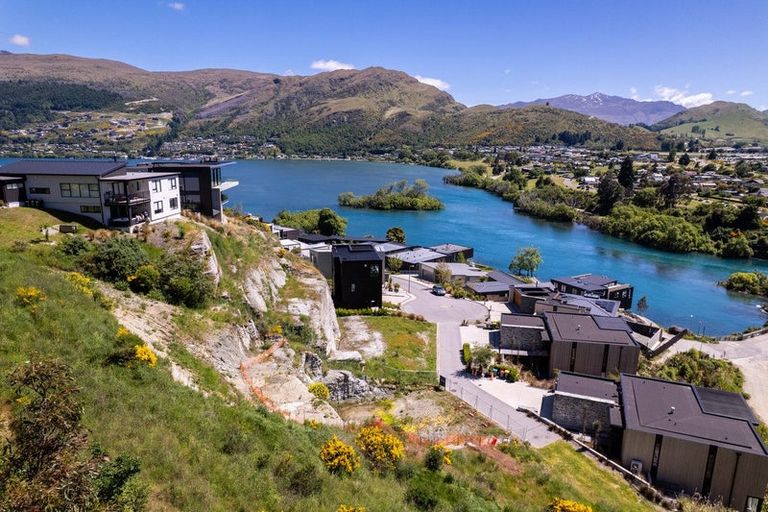 Photo of property in 14 Old Homestead Place, Kawarau Falls, Queenstown, 9300