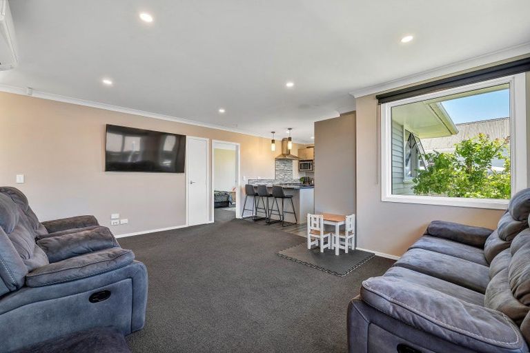 Photo of property in 63 Domett Street, Waitara, 4320