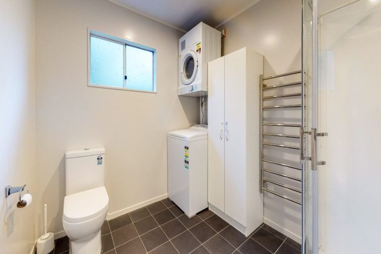 Photo of property in 14b Ngarimu Grove, Ngaio, Wellington, 6035